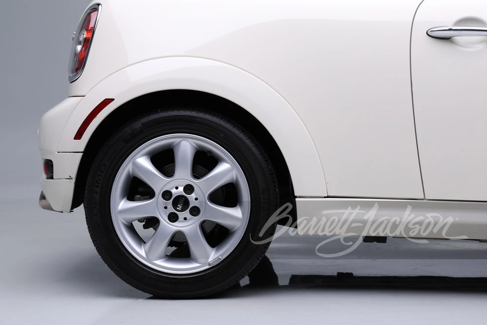 2009 Mini Mini 2nd Gen - Image 19 of 19
