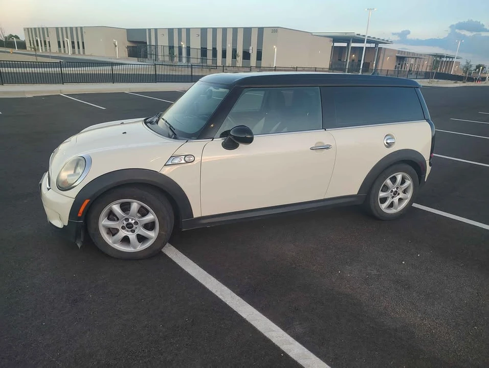 2009 Mini Clubman 1st Gen - Image 2 of 14