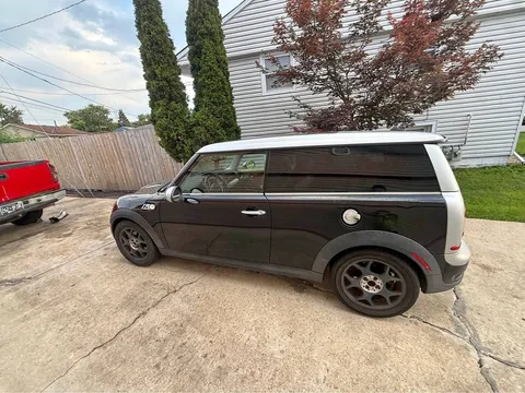 2009 MINI Clubman Cooper S Hatchback 3D