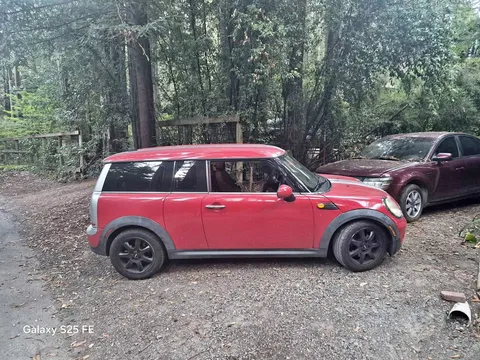 2009 MINI Clubman Cooper S Hatchback 3D