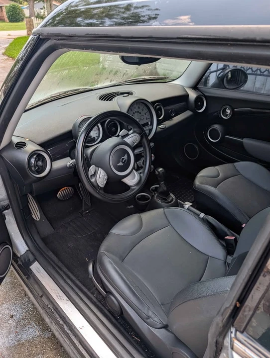 2009 Mini Clubman 1st Gen - Image 2 of 3