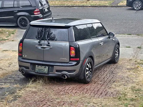 2009 MINI Clubman Cooper S Hatchback 3D