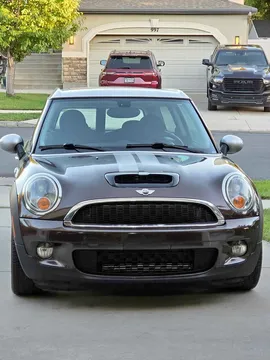 2009 MINI Clubman Cooper S Hatchback 3D
