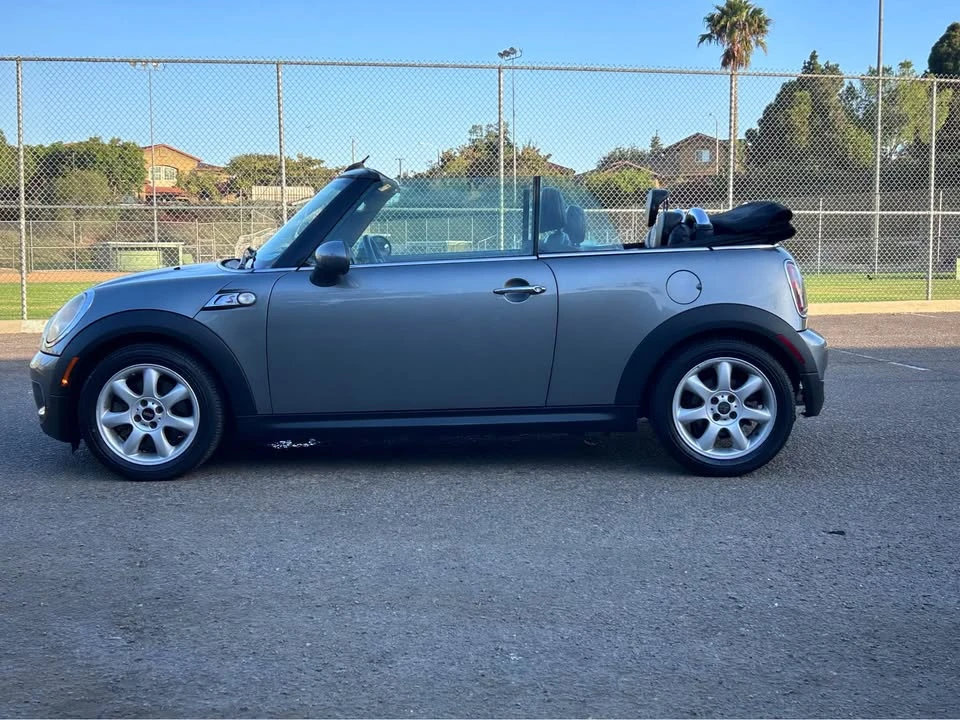 2009 Mini Mini 2nd Gen - Image 2 of 20