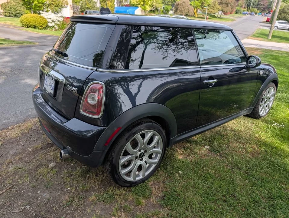 2009 Mini Mini 2nd Gen - Image 3 of 10