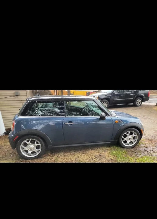 2009 Mini Mini 2nd Gen - Image 5 of 5