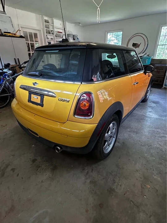 2009 Mini Mini 2nd Gen - Image 3 of 9