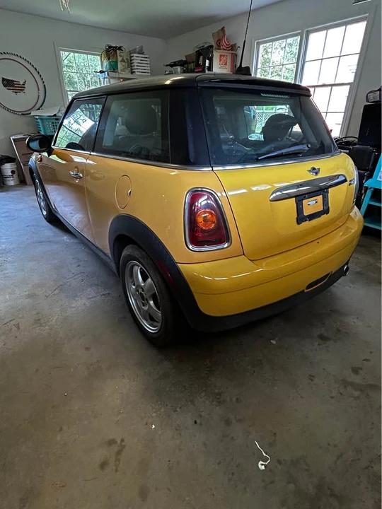 2009 Mini Mini 2nd Gen - Image 4 of 9