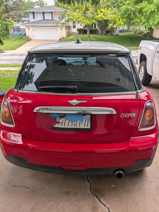 2009 Mini Mini 2nd Gen - Image 2 of 13