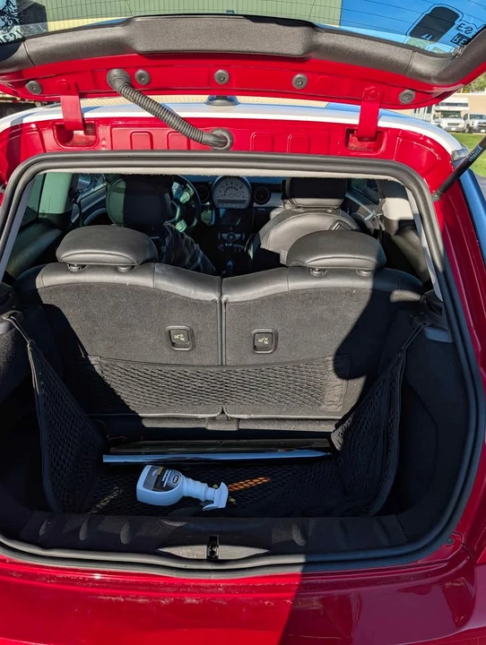2009 Mini Mini 2nd Gen - Image 11 of 13