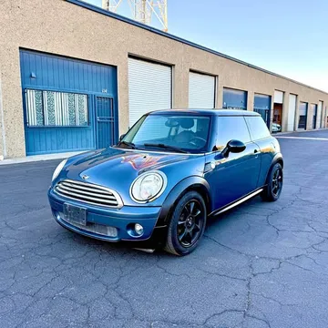 2009 MINI Cooper Cooper Hatchback 2D