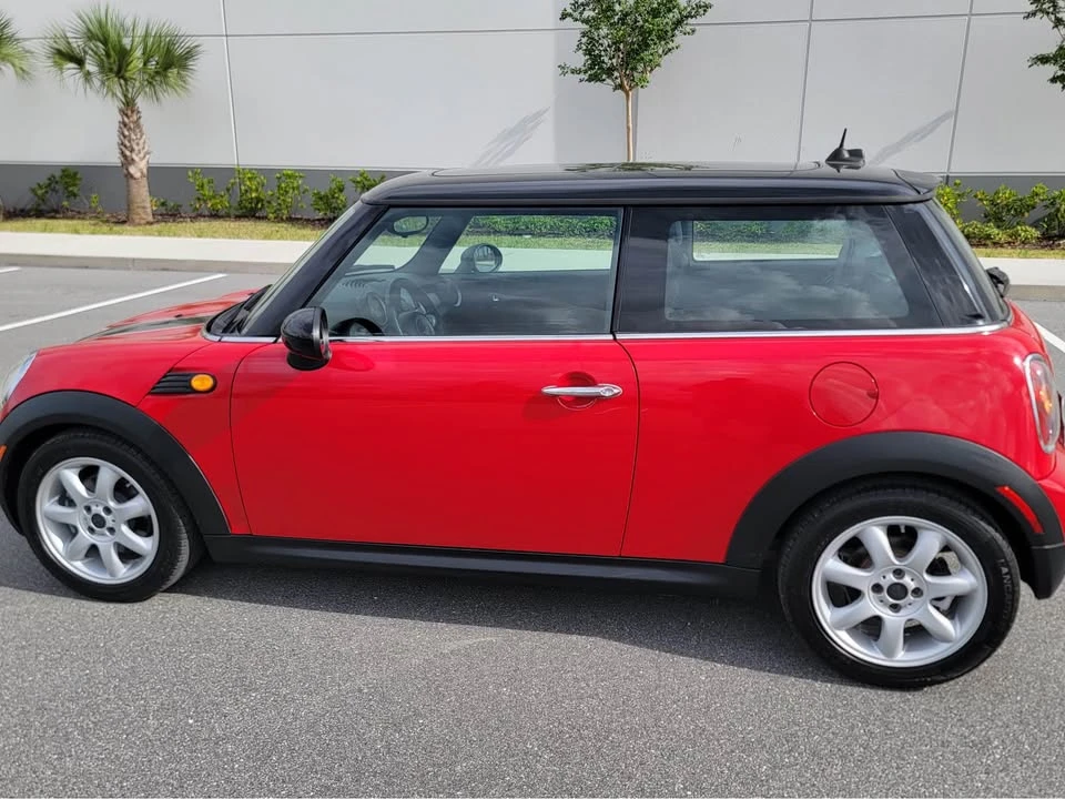 2009 Mini Mini 2nd Gen - Image 9 of 19
