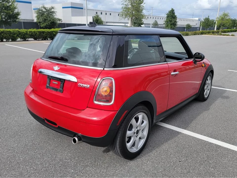 2009 Mini Mini 2nd Gen - Image 4 of 19