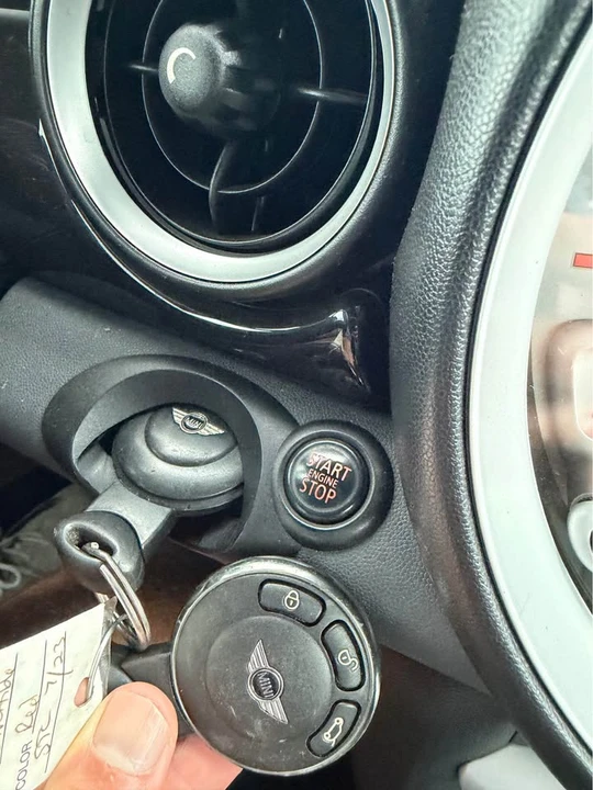 2009 Mini Mini 2nd Gen - Image 19 of 20