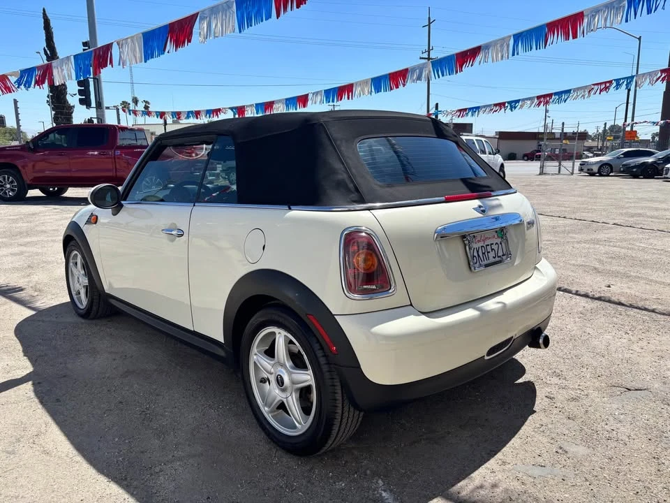 2009 Mini Mini 2nd Gen - Image 2 of 10