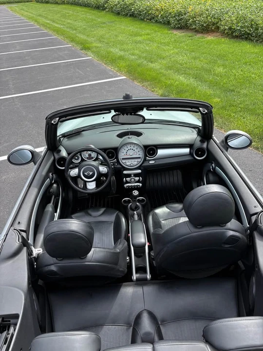 2009 Mini Mini 2nd Gen - Image 12 of 18
