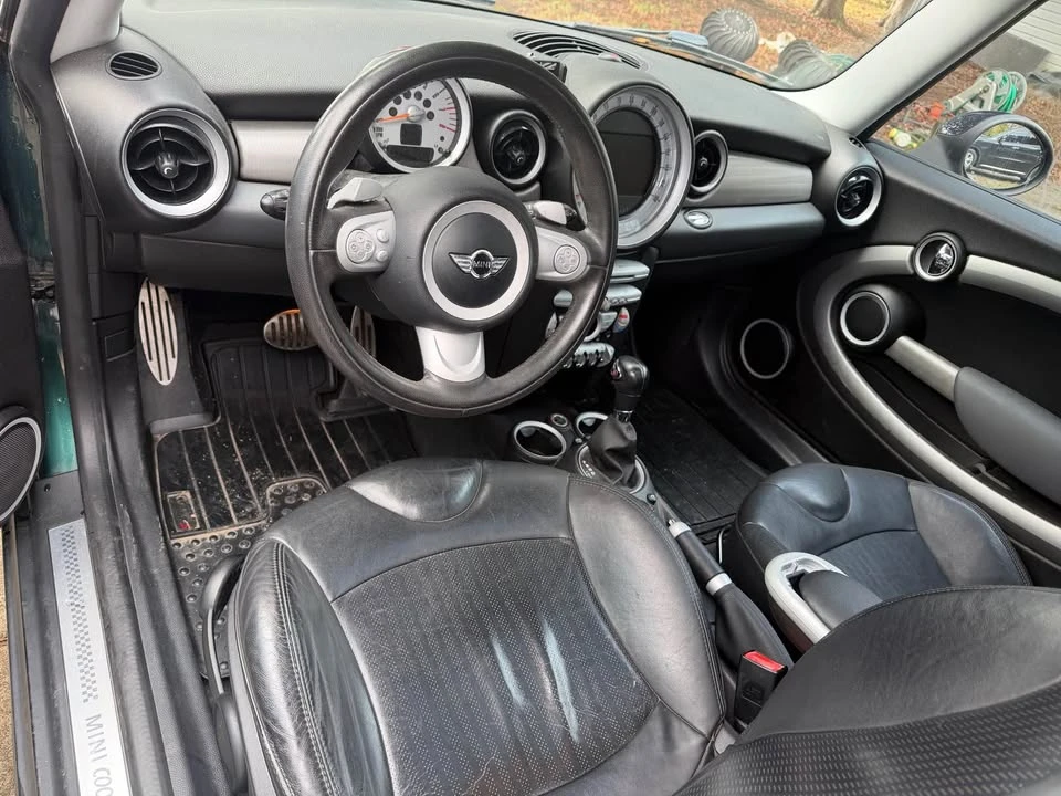 2009 Mini Mini 2nd Gen - Image 6 of 10