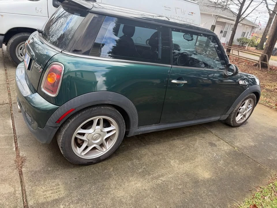 2009 Mini Mini 2nd Gen - Image 4 of 10