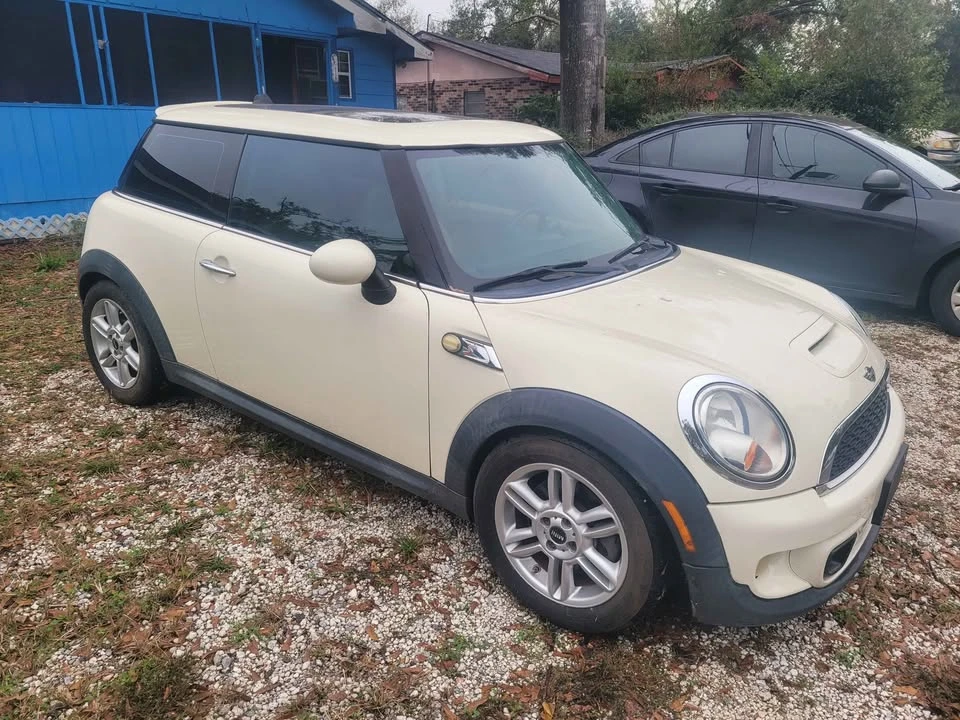 2009 Mini Mini 2nd Gen - Image 3 of 6