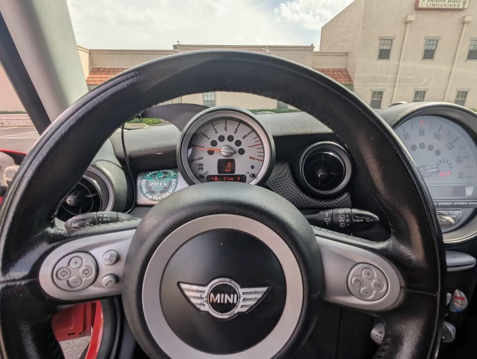 2009 Mini Mini 2nd Gen - Image 7 of 12