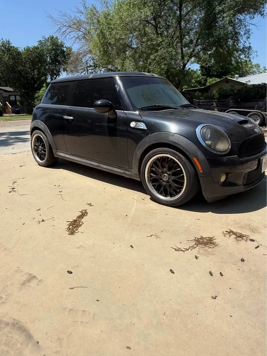 2009 Mini Mini 2nd Gen - Image 5 of 9