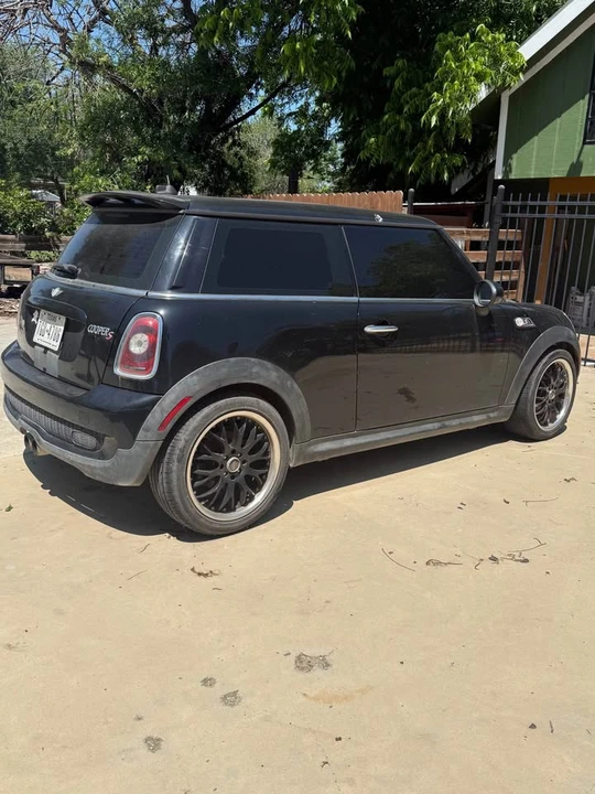 2009 Mini Mini 2nd Gen - Image 4 of 9