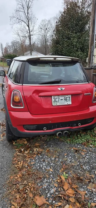 2009 Mini Mini 2nd Gen - Image 4 of 4