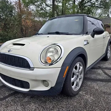 2009 MINI Cooper S Hatchback 2D