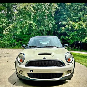 2009 MINI Cooper S Hatchback 2D