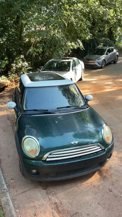 2009 Mini Mini 2nd Gen - Image 3 of 3