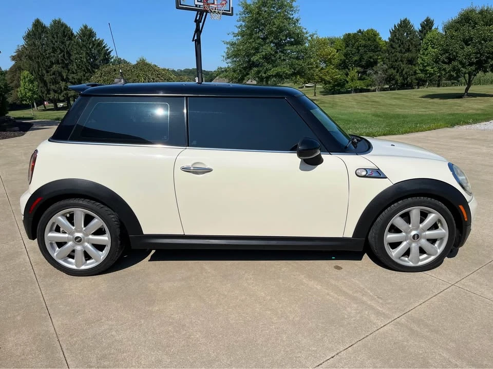 2009 Mini Mini 2nd Gen - Image 4 of 9
