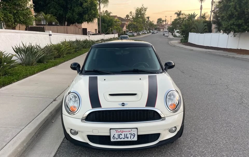 2009 Mini Mini 2nd Gen - Image 6 of 12