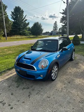 2009 MINI Cooper S Hatchback 2D