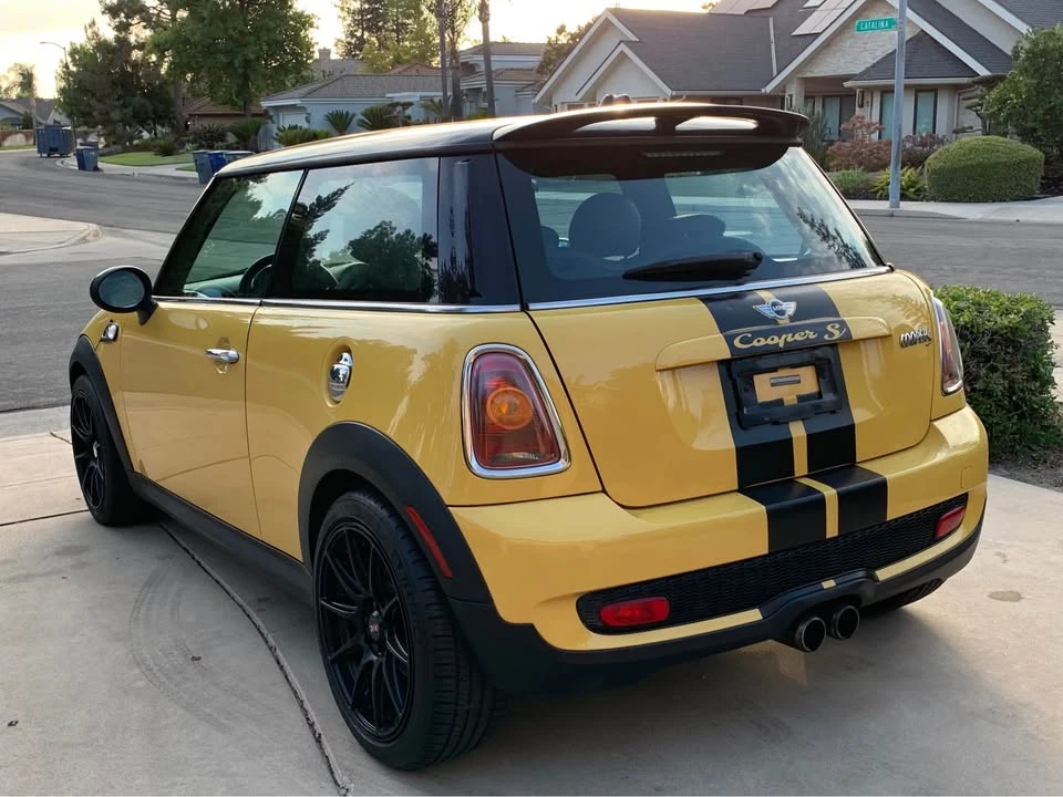2009 Mini Mini 2nd Gen - Image 4 of 11