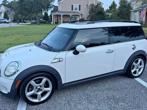 2009 MINI Cooper S Hatchback 2D