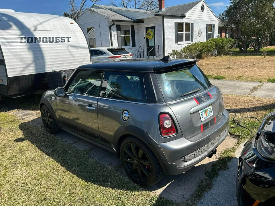 2009 Mini Mini 2nd Gen - Image 2 of 6