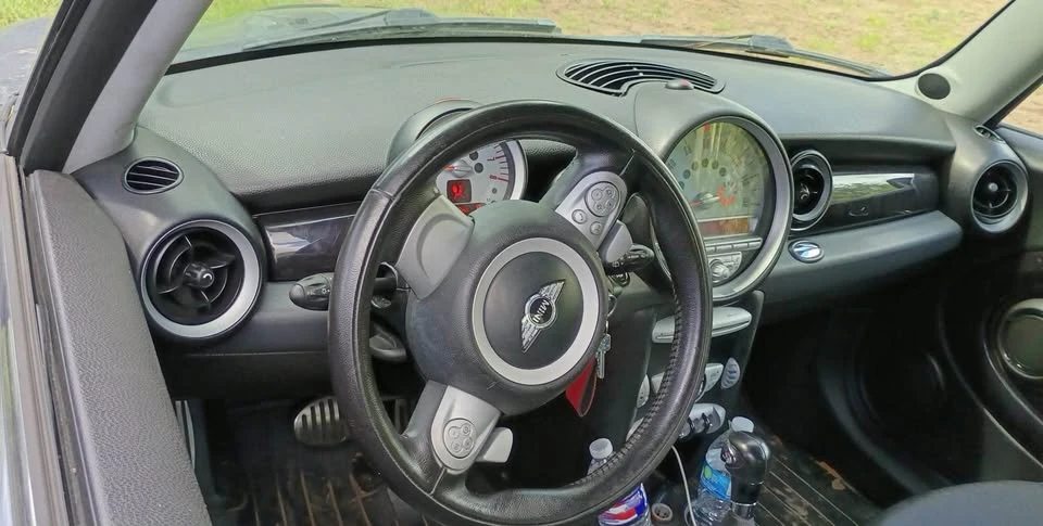 2009 Mini Mini 2nd Gen - Image 6 of 6
