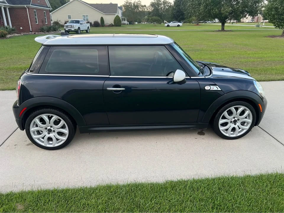 2009 Mini Mini 2nd Gen - Image 6 of 15