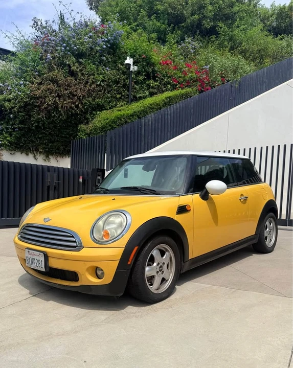 2009 Mini Mini 2nd Gen - Image 3 of 10