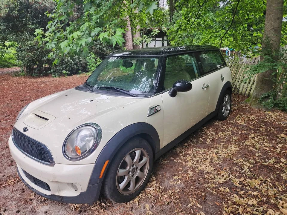 2009 Mini Coupe & Roadster - Image 2 of 8