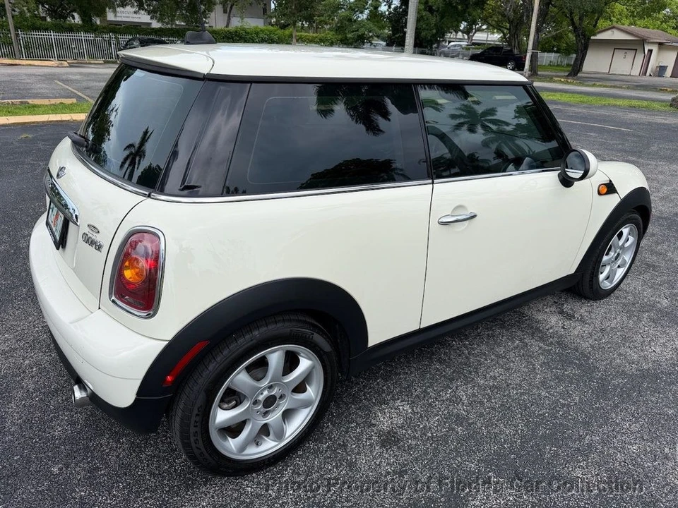 2009 Mini Mini 2nd Gen - Image 4 of 12