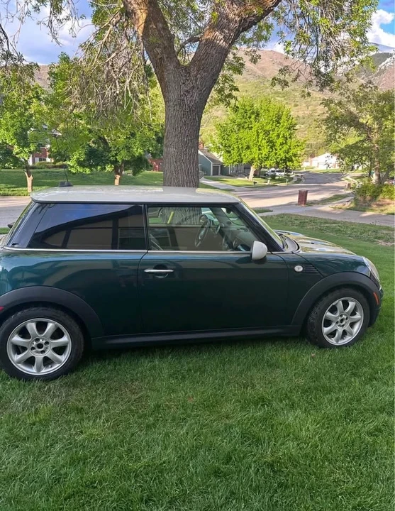 2009 Mini Mini 2nd Gen - Image 2 of 7