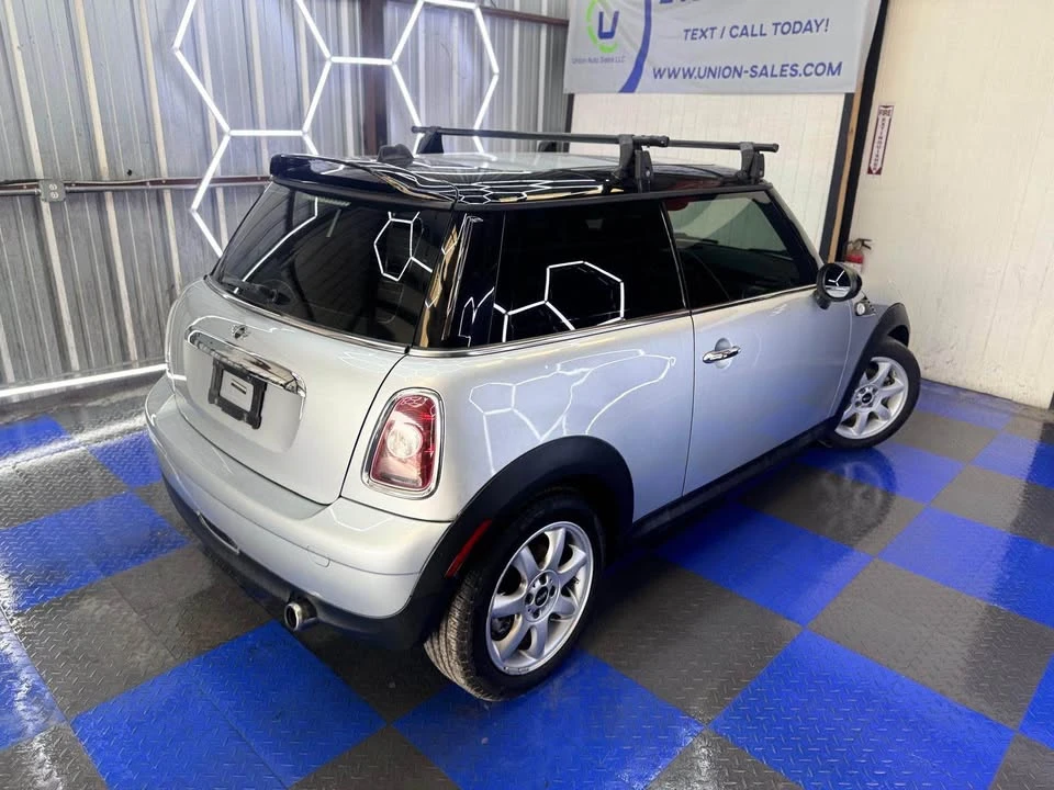 2009 Mini Mini 2nd Gen - Image 4 of 15