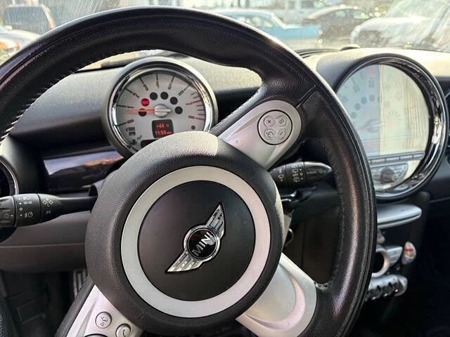 2009 Mini Mini John Cooper Works 2nd Gen - Image 11 of 12