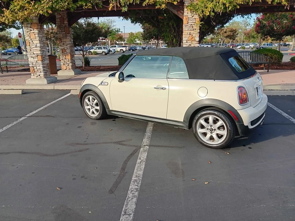 2009 Mini Mini 2nd Gen - Image 4 of 5