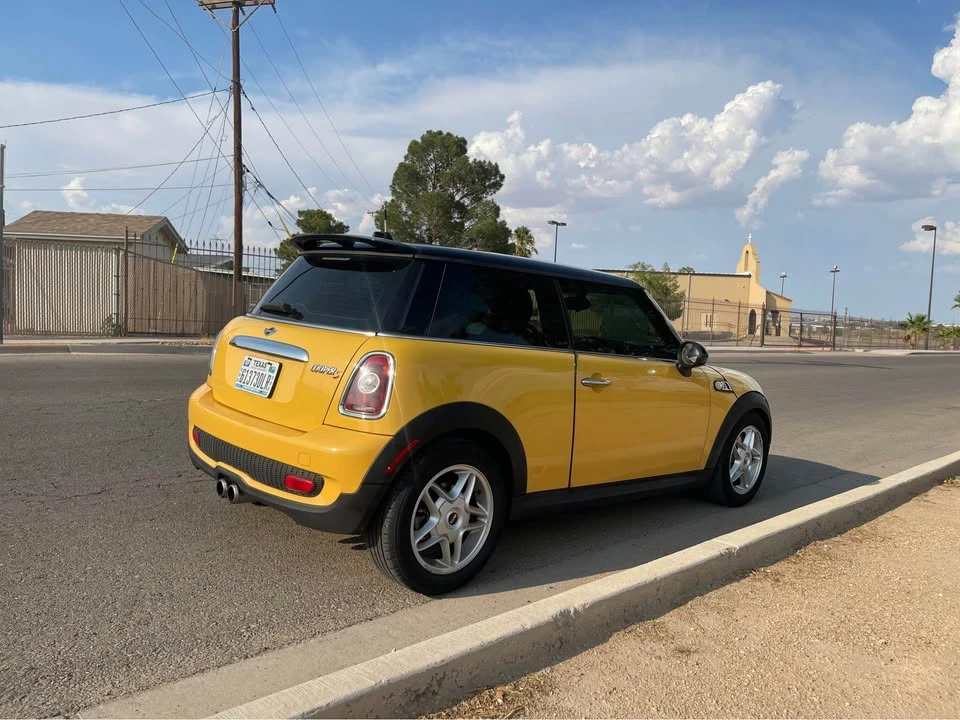 2009 Mini Mini 2nd Gen - Image 4 of 11