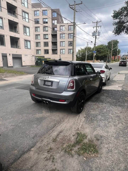 2009 Mini Mini 2nd Gen - Image 3 of 14