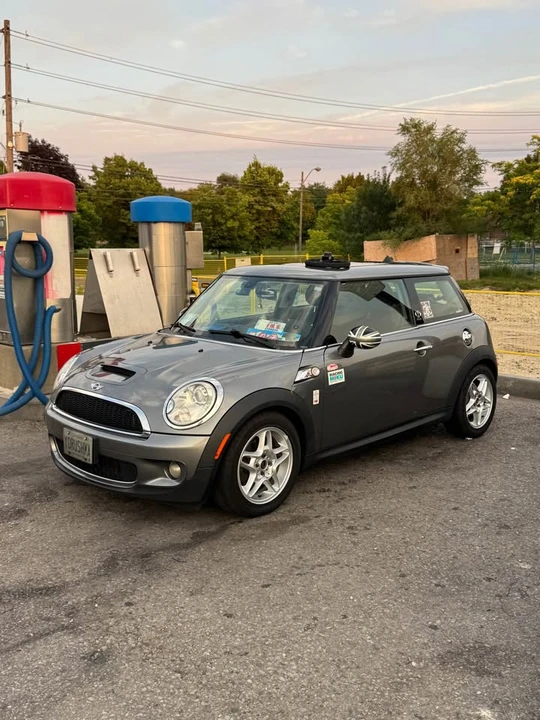 2009 Mini Mini 2nd Gen - Image 4 of 18