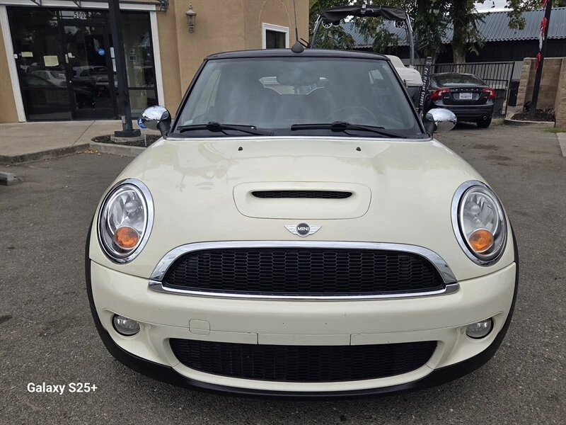 2009 Mini Mini 2nd Gen - Image 2 of 20