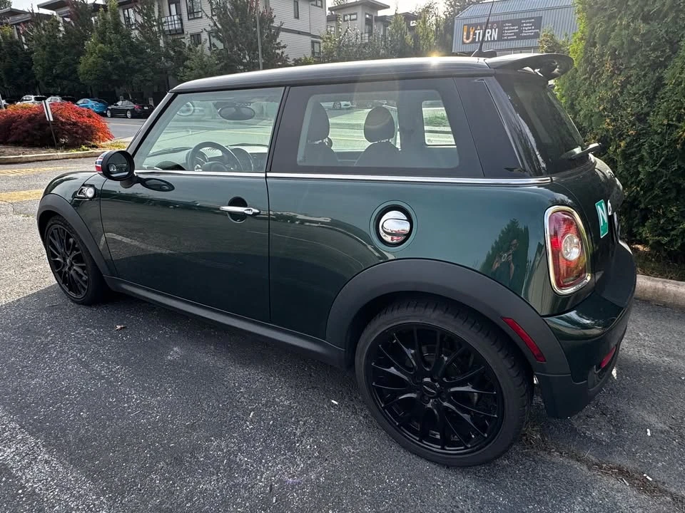 2009 Mini Mini 2nd Gen - Image 4 of 8